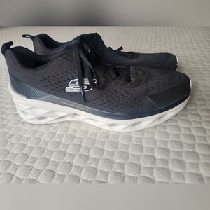 Black Skechers Shoes